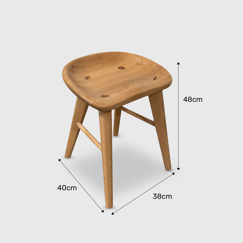 Ollie stool