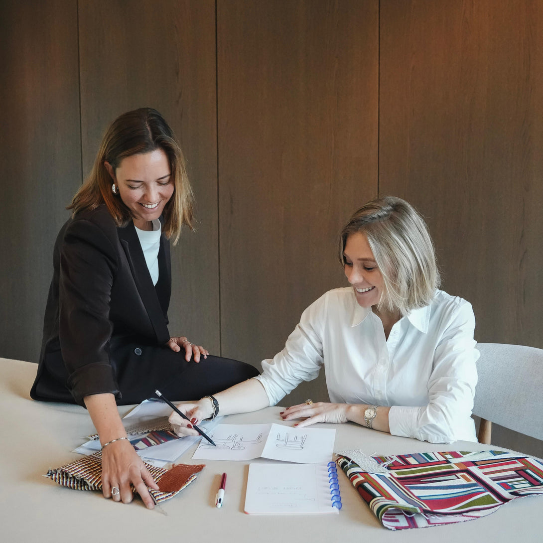 Front view of Laura Morel and Rebecca creating the Mowelli x Rebo - Coco dining chair